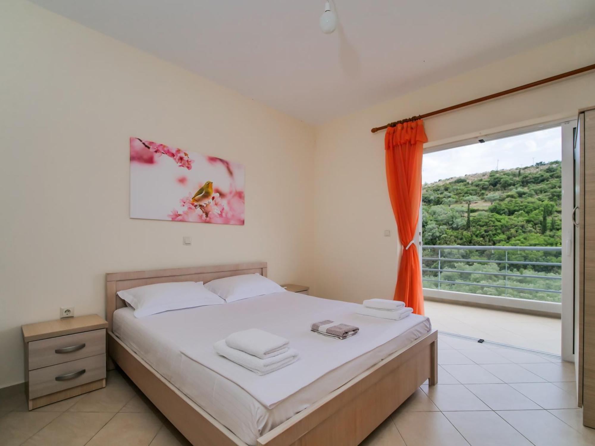 Bodini'S Rooms Himare Esterno foto