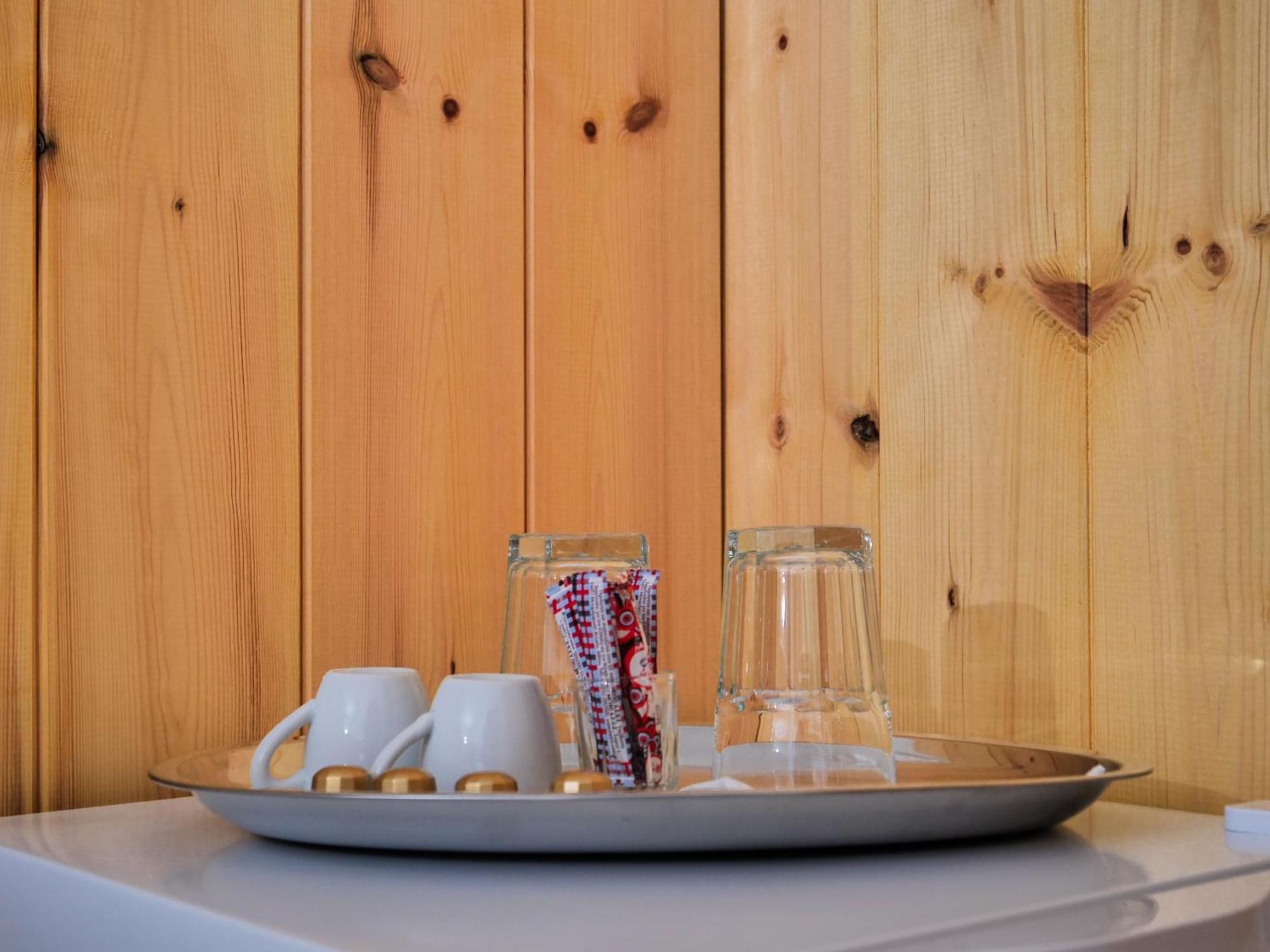 Bodini'S Rooms Himare Esterno foto