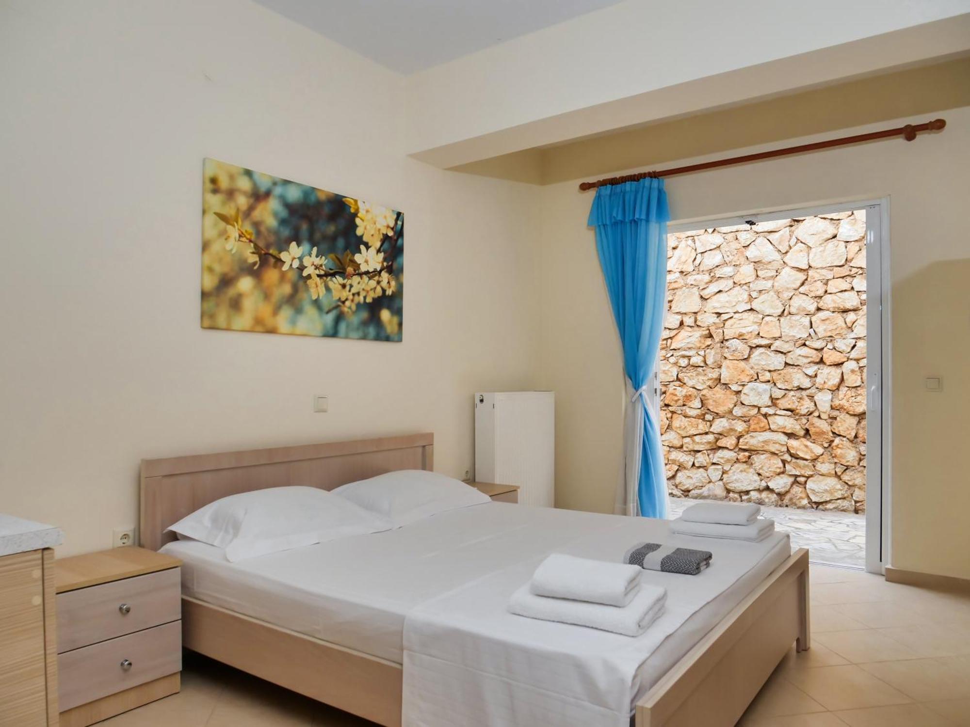 Bodini'S Rooms Himare Esterno foto